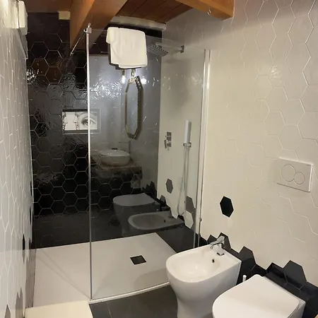 Aparthotel Cavour 63 3*