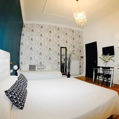 Cavour 63 Apart Otel