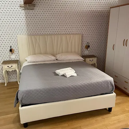 Cavour 63 아파트호텔 3*