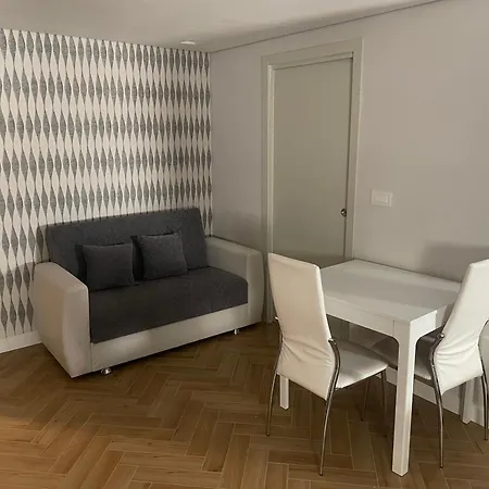 Cavour 63 Aparthotel