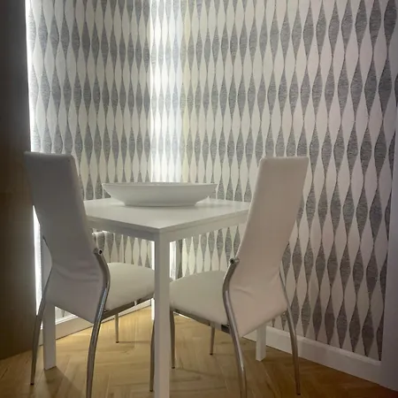 Aparthotel Cavour 63