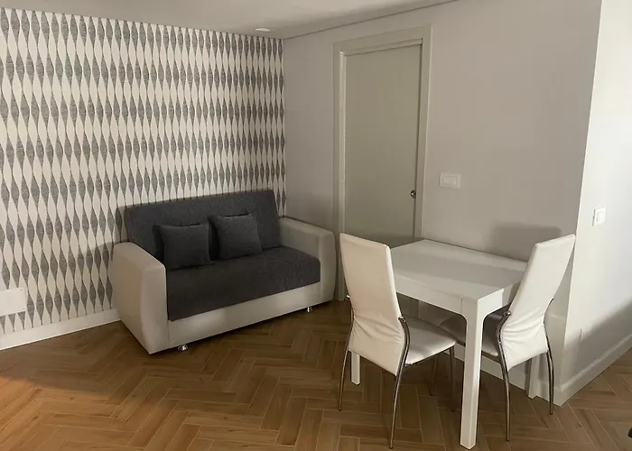 Cavour 63 Aparthotel